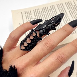 Finger armor Goth ring | Black full finger ring | Witchy finger claws | Medieval Alt jewelry | Gothic armor ring | Cool rings | Goth jewelry