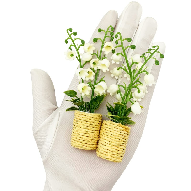 PrettyLife 2Pieces Miniature Potted Plants Flowers Artificial Lily of The