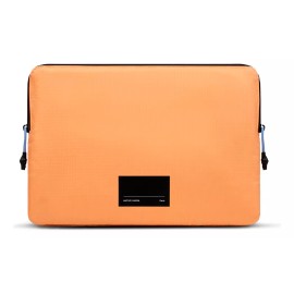 Native Union Funda Ultra Ligera Para Macbook 14  Naranja Native Union