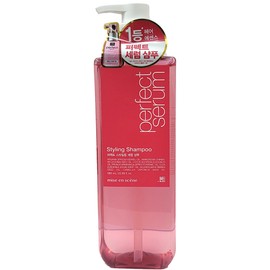 Shampoo 700ml that contains the natural energy of Tongyeong camellia in your hair / 통영 동백의 자연 에너지를 머릿결에 담다 샴푸 700ml