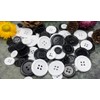 wennuo 100Pcs Sewing Buttons,Round Black 4-Hole Craft Buttons,5 Perfect Sizes