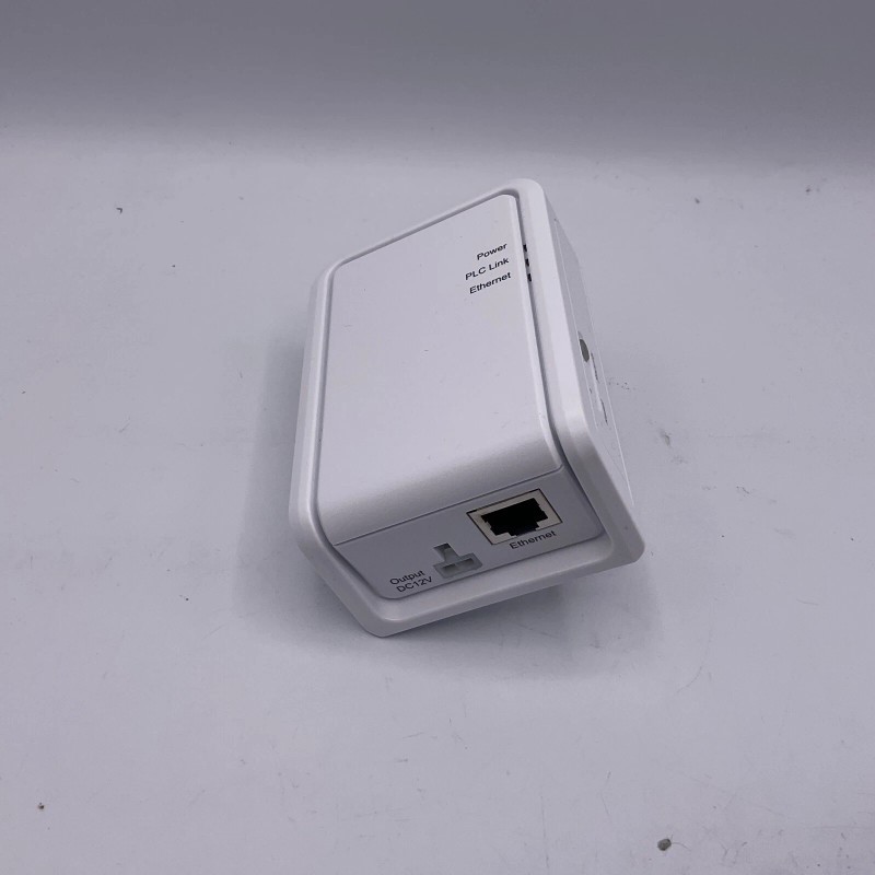 SerComm 200Mbps Powerline Y-Cable Adapter - Model IP532CG - 12V
