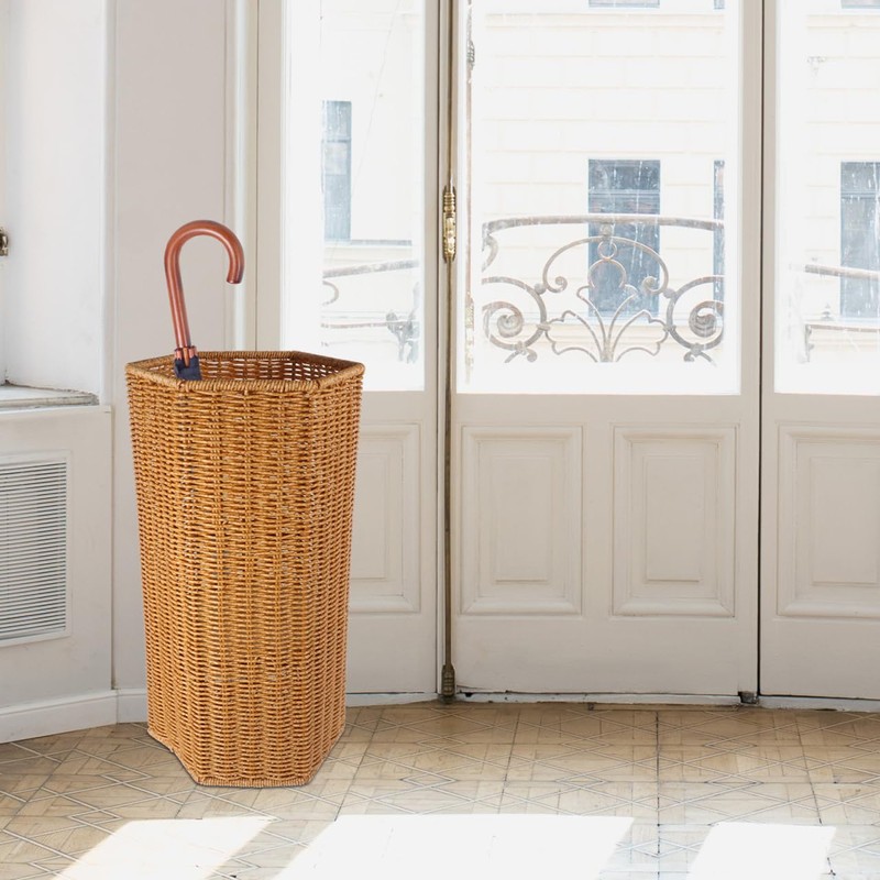 HOLIDYOYO Woven Umbrella Stand Basket with Drainage Tray 15.55In Hexagonal