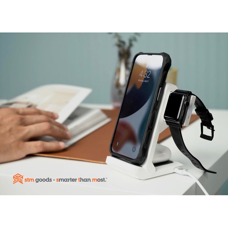 STM ChargeTree: 3-in-1 Foldable MagSafe Wireless Charging Station (Supports 20W