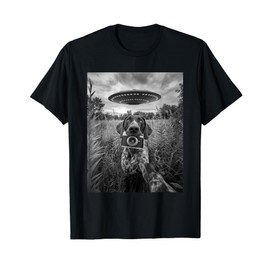 Funny German Shorthaired Pointer Ufo Selfie T-Shirt
