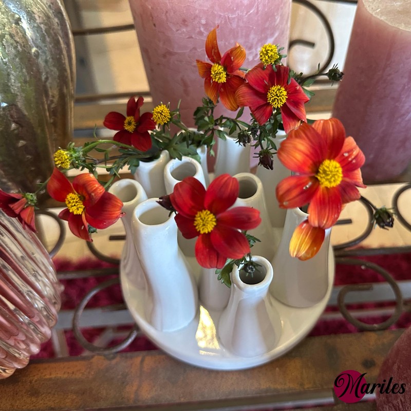 Mariles Vases Set on Base Flower Vases Flower Pot Table