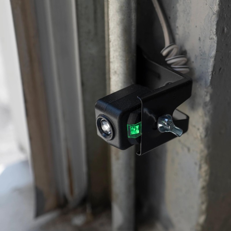 Chamberlain 820CB Replacement Garage Door Safety Sensor, 2-Pk. - Quantity