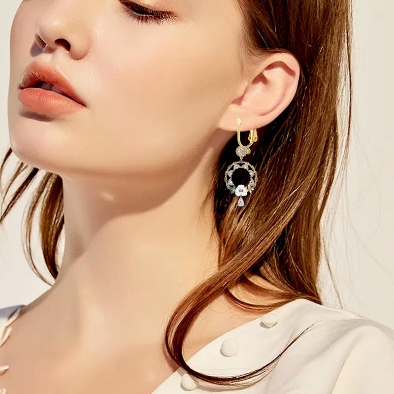 6 Pieces Clip-on Earring Converter and 6 Pieces Silicone Earring