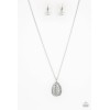Paparazzi Gleaming Gardens Silver Necklace Paparazzi New