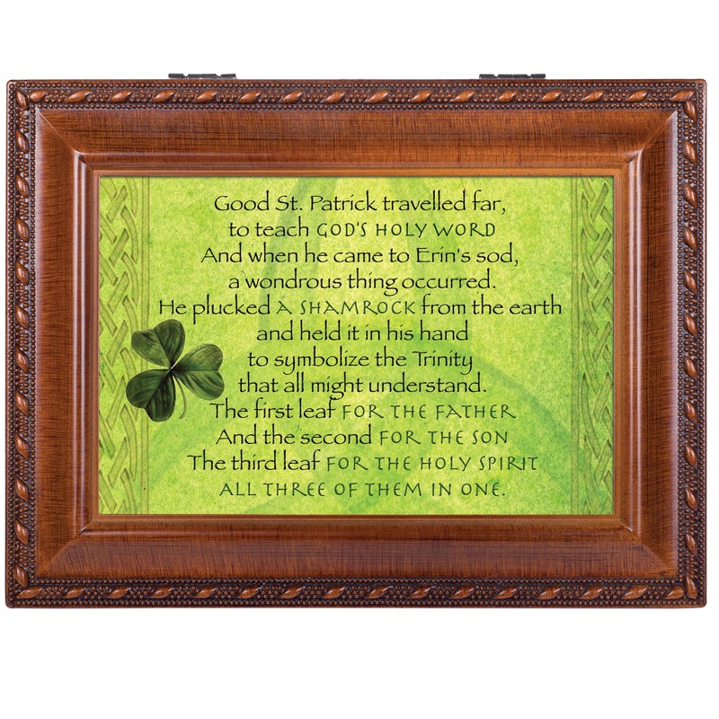 Cottage Garden St Patrick Plucked a Shamrock Woodgrain Rope Trim