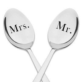 Christmas Valentines Gifts Spoons for Couples 2 Pcs Mrs Mr Spoons for Boyfriend Girlfriend Anniversary Birthday Gifts for Husband Wife Wedding Engagement Gifts for Bride Groom Fiancee Coffee Tea Spoon