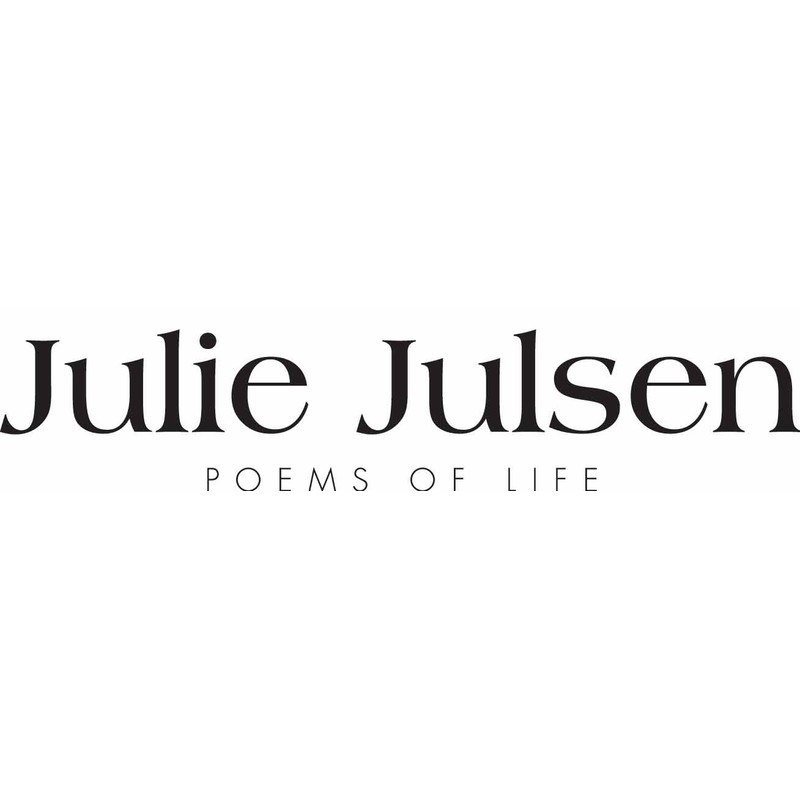 Julie Julsen 60 x 100 cm Hand Towel in Premium