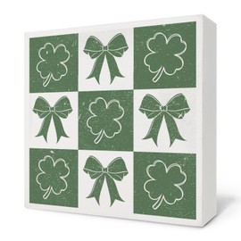 Nvotell Four Leaf Clover Decorations, Coquette Green Bow Lucky Shamrock Wooden Box Sign, St Patrick's Day Decorations, Lucky Shamrock Wood Block Signs for Home Office Desk Table Shelf Decor, 5x5 Inch