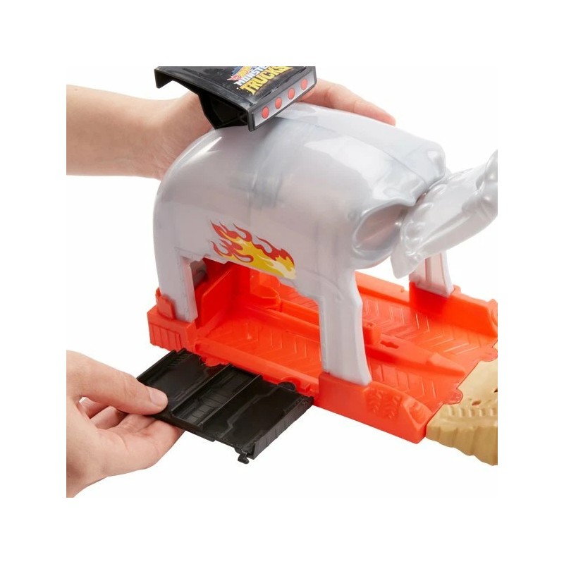 Hot Wheels Monster Truck Pit & Launch Play Sets Team