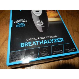 Smartgear Digital Pocket Sized Breathalyzer New Sealed Box STG-5996-KB