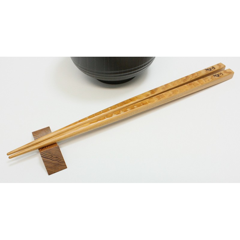 Yakusugi High-Quality Japanese Chopsticks for Couple Chopsticks with Chopsticks Rest