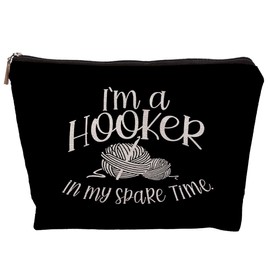 uinwk Crochet Gifts Makeup Bag, Crochet Gifts for Crochet Lovers Crocheters Knitters, Crochet Knitting Gifts for Women, I'm A Hooker In My Spare Time Makeup Cosmetic Bag for Purse