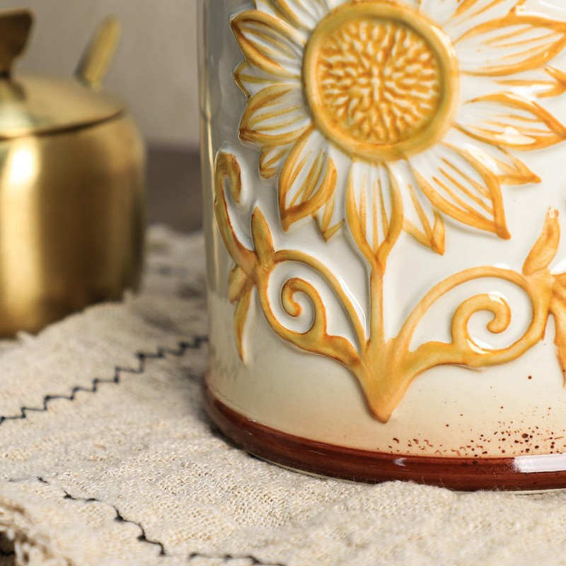 SOCOSY Ceramic Retro Sunflower Embossed Kitchen Utensil Holder, Large Cooking