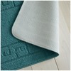 Lions 2 Piece Non Slip Striped Bath Mat & Pedestal
