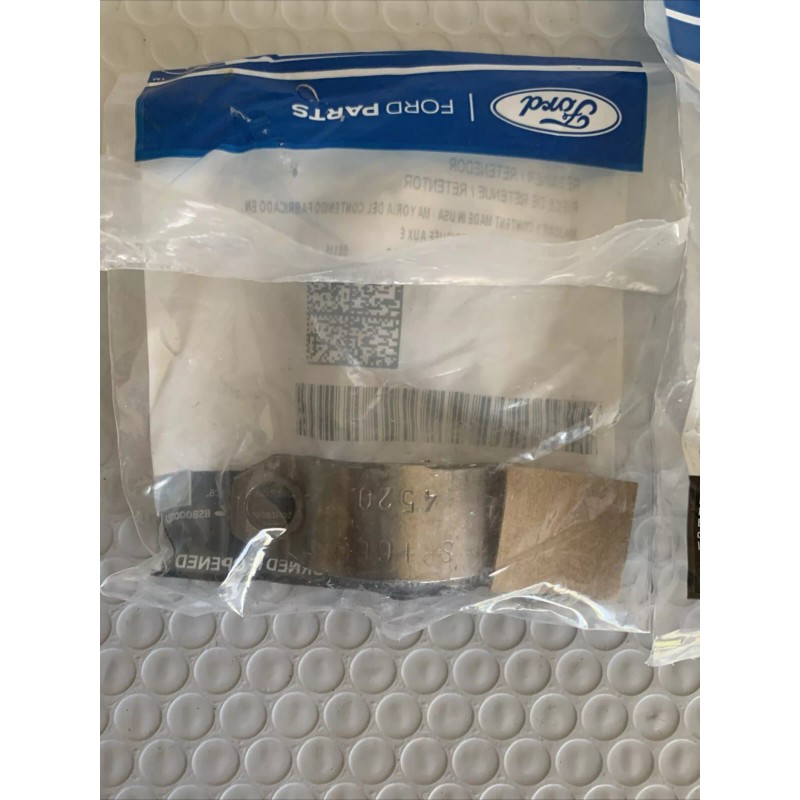 Ford (2) Genuine Ford Flange Retainers E4HZ-4A254-B OEM in sealed
