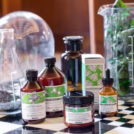 Davines Renewing Shampoo 250ml                                                                                                                        
