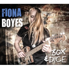 Fiona Boyes:Box And Dice