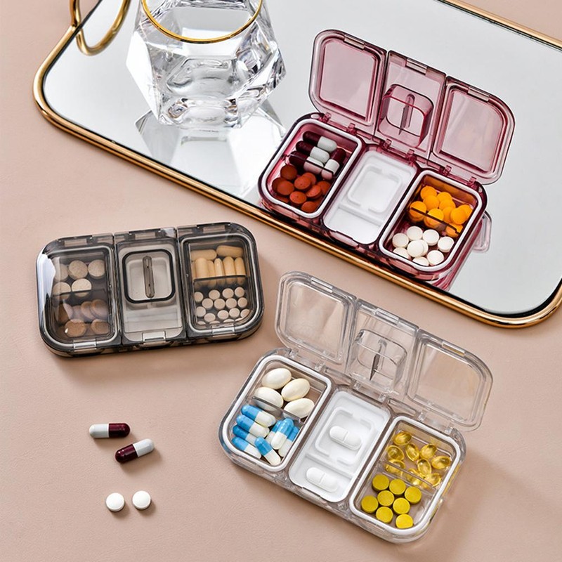 2 in 1 Portable Pill Organizer Pill Cutter Dustproof and