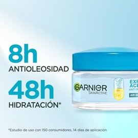 Garnier Express Aclara Crema Hidratante Matificante Anti-imperfecciones, controla oleosidad e hidrata con Vitamina C, Acido saliclico y Niacinamida,  