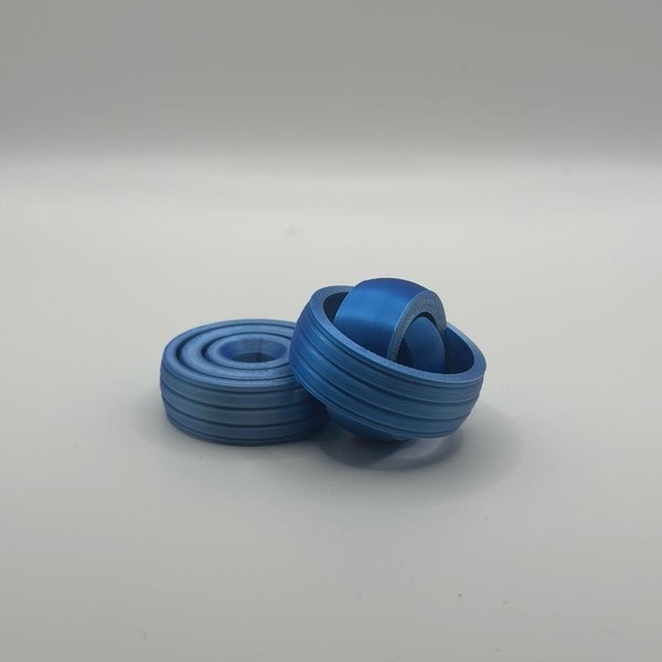 Gyro Spinner Fidget device by Playhouse Forge - Specification: Silk