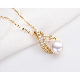AINUOSHI Pearl Necklace with Pendant Pearl Jewellery for Women Mum Christmas Birthday Gift, Cubic Zirconia Gold, Pearl