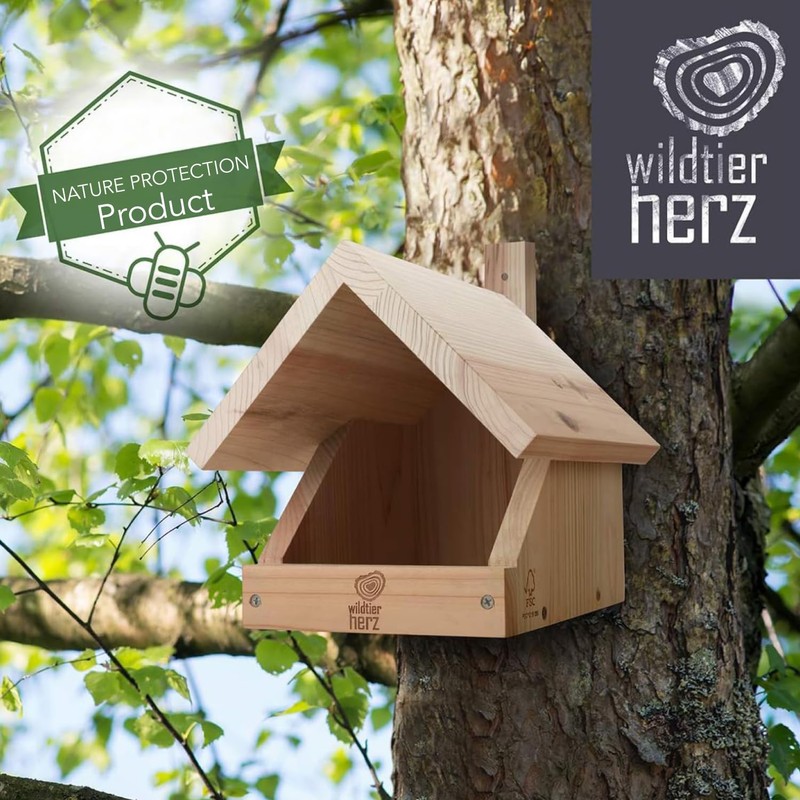 Solid Wood Blackbird Nesting Box - Weatherproof & Untreated, Wooden