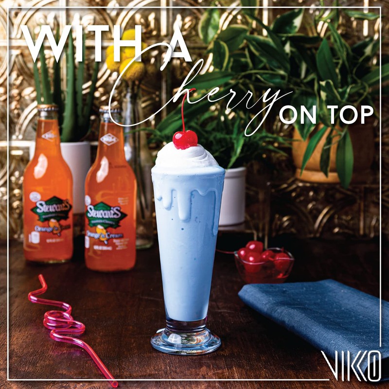 Vikko 9 Ounce Milkshake Glasses: Glass Cups for Smoothie, Sundae,