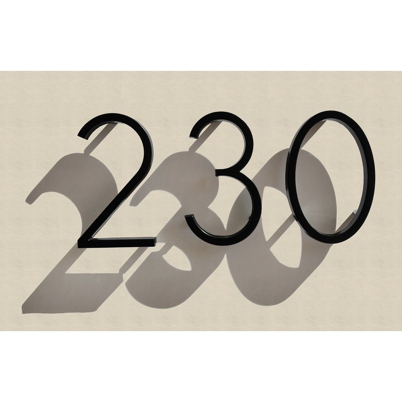 Distinctions 843198 Black Floating Mount 5-Inch House Number 8