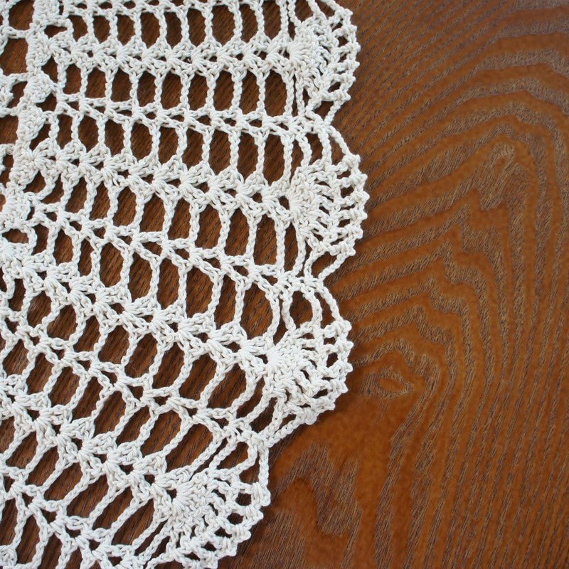 USTIDE Handmade Crochet Tablecloth 100% Cotton Soft Table Cloth Romantic