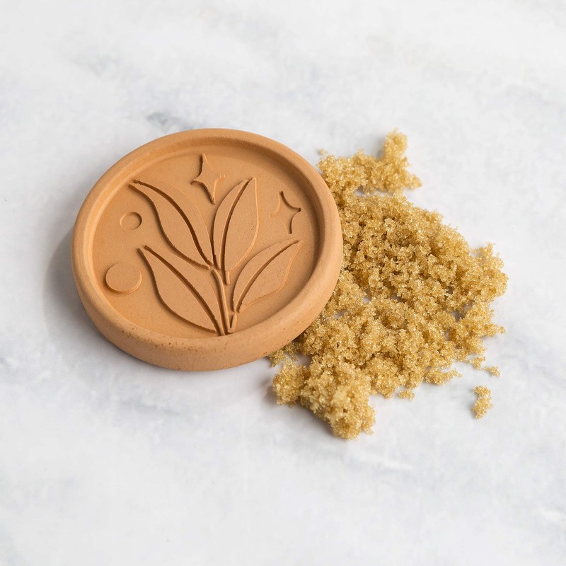 Goodful Brown Sugar Saver and Softener Disc with Elegant Leaf