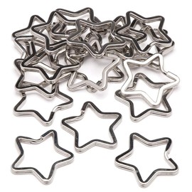 Baker Ross Metal Star Shaped Key Rings (Pack of 20) - Metal Key Rings Perfect for Attaching to Keychains, Metallic