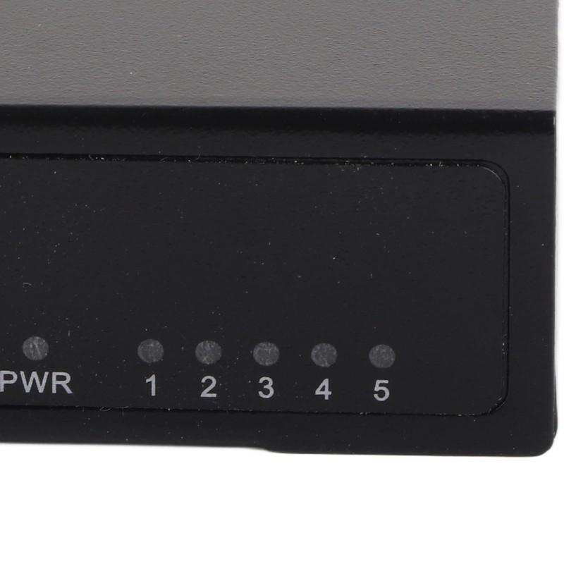5 Port 10/100Mbps Ethernet Switch Plug and Play Unmanaged Home