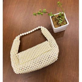 Beautiful Design Handbag Party Purse Handmade Pearl Beaded Clutch Bag for Women, 28 x 25 cm, White
