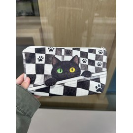 Livel lhood 異瞳黒猫プリント 化粧ポーチ コンパクト収納 リストストラップ付 猫好きへのギフト 小物整理袋 チェッカー柄猫イラスト メイクポーチ 多機能収納 軽量 猫愛好家向け 日常外出用 アイリス猫柄 化粧品収納バッグ