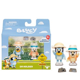 Giochi Preziosi Bluey - Bluey and Bingo Movable Figures Between 5 and 7 cm Height with Accessories, Theme Family Travel, for Children from 3 Years