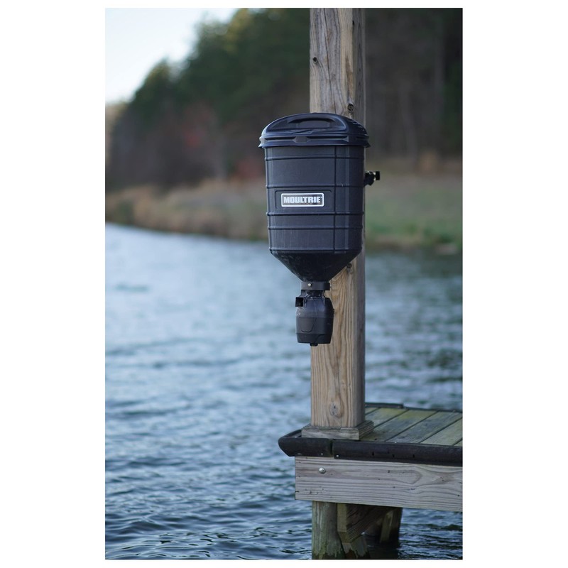 Moultrie 15 Gallon Directional Hanging Deer Feeder | 30-Degree Range