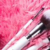 T4B ILU 400 Series Eyeshadow Brush White Makeup Brush for