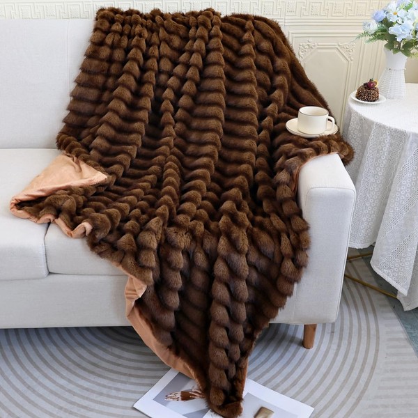 Luxury Faux Chinchilla Fur Throw Blanket, Plush Textured, Soft Decorative