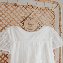 Wooden Wedding Dress Hanger Tag for Bride/Bridesmaid/Flower Girl/Maid of Honour/Mother of the Bride/Groom (Flower Girl)