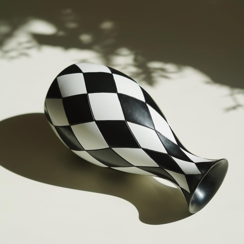 Modern Geometric Polyresin Handmade Vase, Nordic Style Decorative Centrepiece, Living