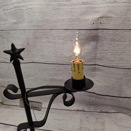 Colonial Tin Works 6 Flame-shaped C7 Light Bulbs, 7.5 Watt, E12 Candelabra Base, Candle Lamps