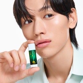 Mentholatum Deep Moist Lip Balm Menthol 4.5g, 3 pieces / 멘소래담 딥 모이스트 립밤 멘솔 4.5g, 3개