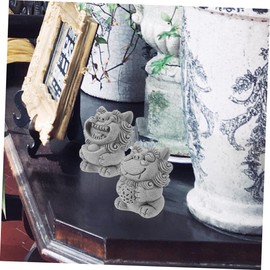 BESPORTBLE 2pcs Chinese Lion Sculpture Lion Shape Ornament for Home Decor Figurine for Vibrant Desktop Display for