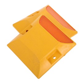 ULTECHNOVO 2pcs High Visibility Reflective Road Studs Durable Traffic Safety Reflectors for Highway and Street Marking Easy Installation Road Reflectors for Driveway and Traffic Management