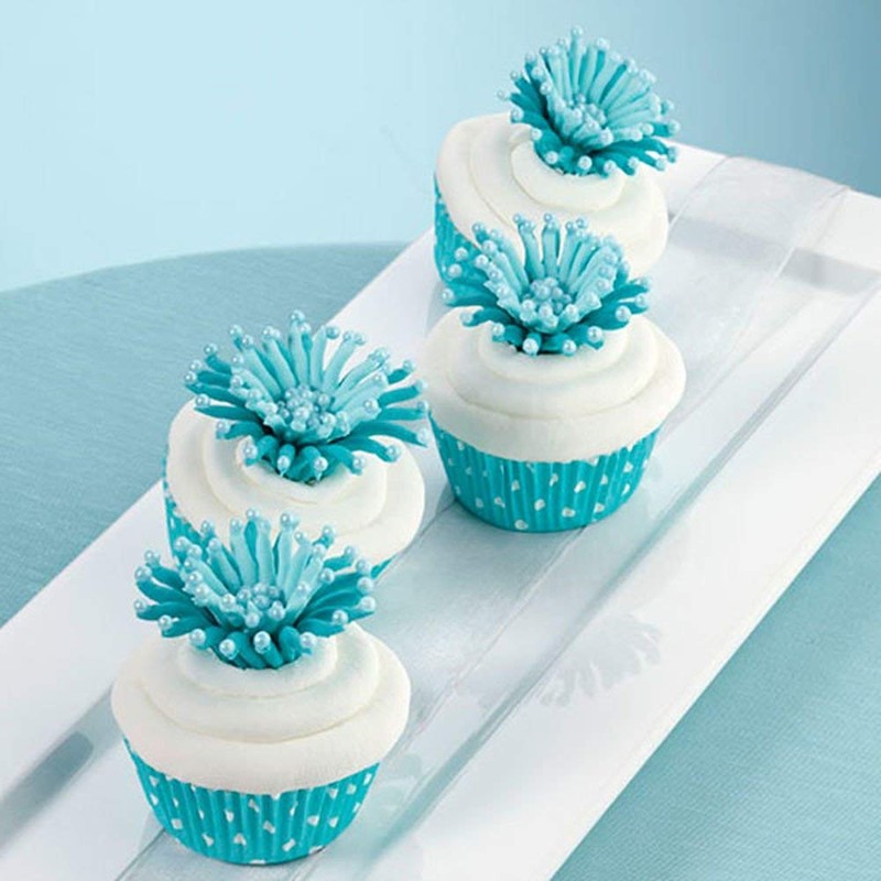 Wilton Teal Dots Baking Cases, Standard, pack of 75